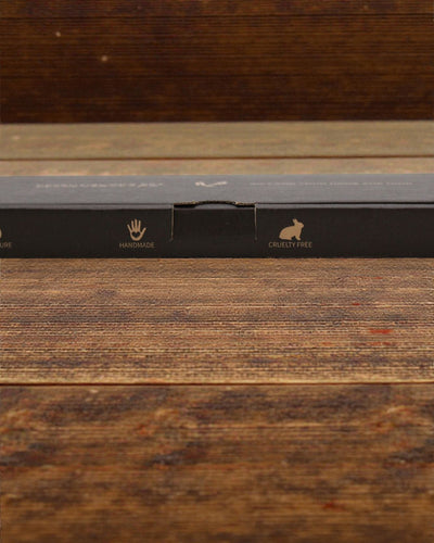 Luonnon keväinen herääminen – ylellinen 12 eteerisen öljyn 5 ml:n sarja pipeteillä