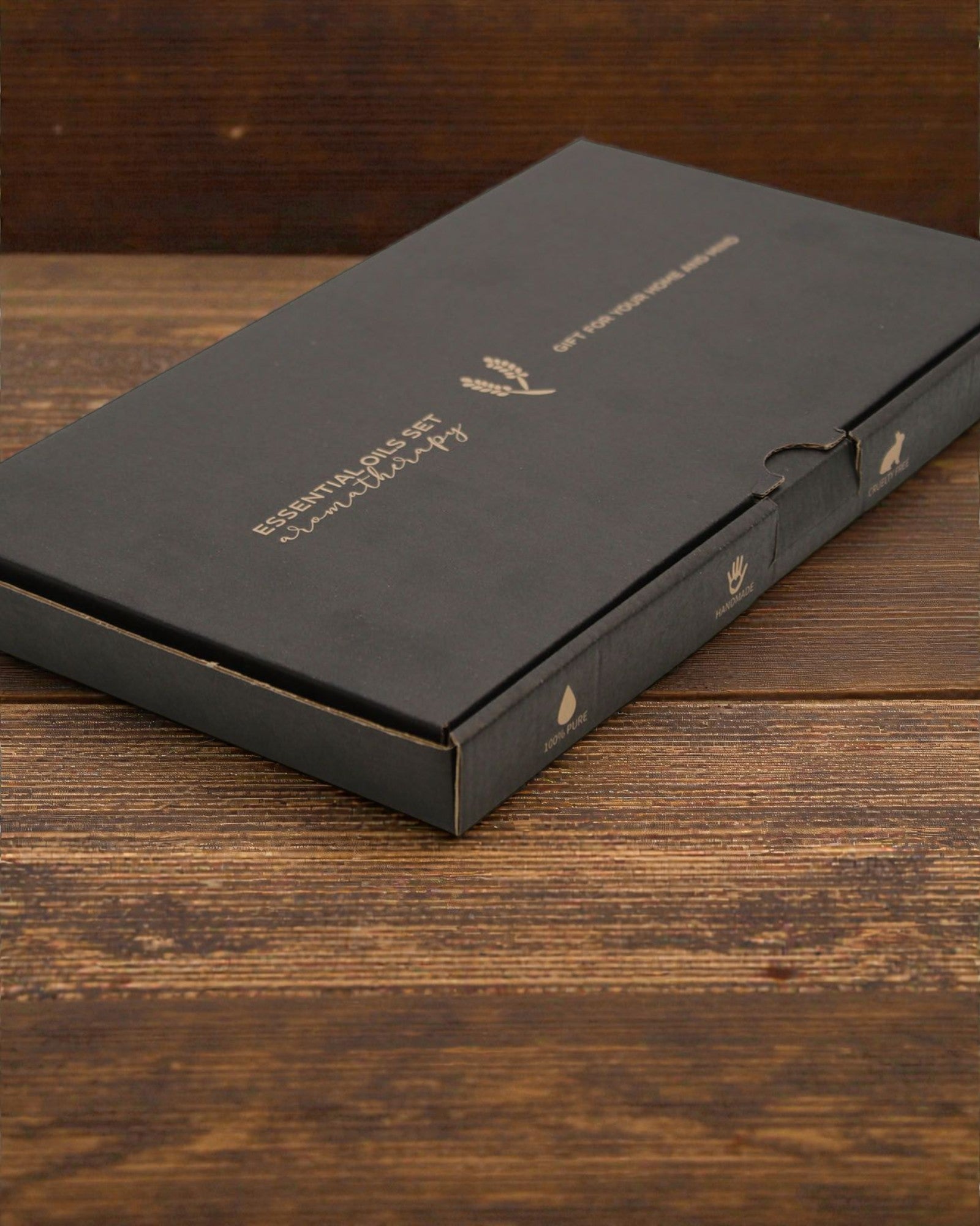 Maailman olemus – ylellinen 12 suosituimman eteerisen öljyn 5 ml:n valikoima pipeteillä