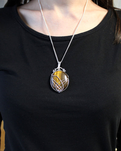 Zawijas Mocy – Ręcznie Oplatany Naszyjnik z Tygrysim Okiem