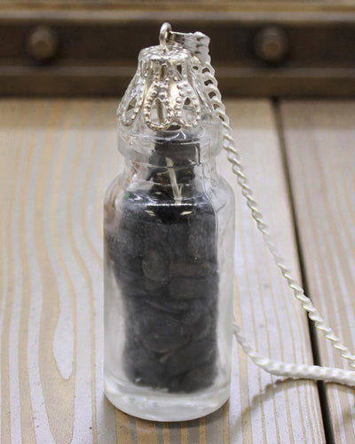 Butelkowy Talizman Mocy – Naszyjnik z Czarnym Onyksem