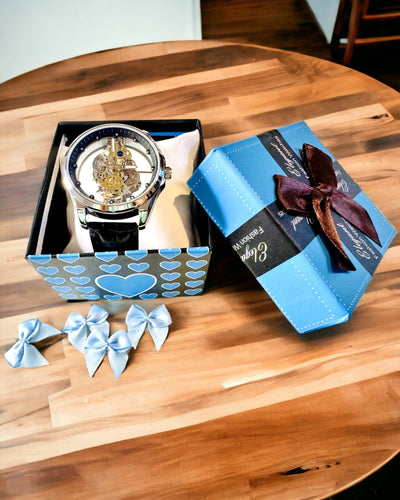 Miesten Kvartsikello Läpinäkyvällä Kellotaululla - Klassinen Eleganssi Modernissa Muodossa musta ranneke. Personointi kaiverruksella