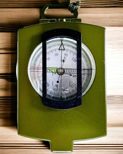 Ammattilainen Inklinometrinen Kompassi K4580 - Vedenkestävä, Monitoiminen, Maastohaasteisiin