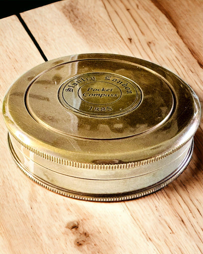 Purjehduskompassi "Stanley Marine London" personointimahdollisuudella, 2 vaihtoehtoa valittavana