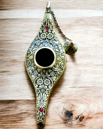 Aladdinin Taikalamppu Kaiverrusmahdollisuudella - Viipaloitu Kulta -vaihtoehto