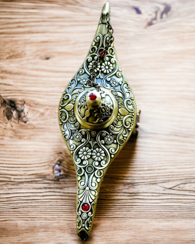 Aladdinin Taikalamppu Kaiverrusmahdollisuudella - Viipaloitu Kulta -vaihtoehto