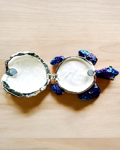 Taianomainen Kilpikonnan Aarre - Korurasia kaiverruksella personointimahdollisuudella, lahja