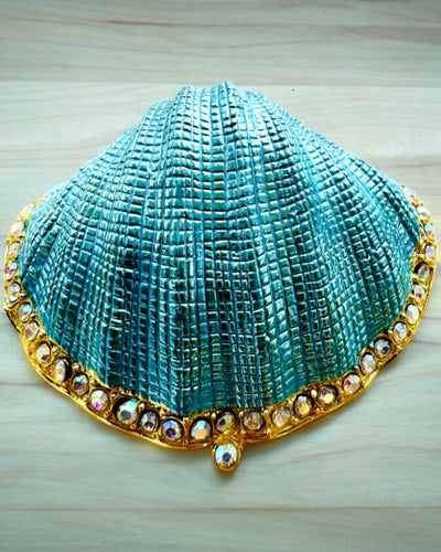 Muistojen Aarrearkku Muschelka - Korurasia, jossa mahdollisuus personointiin kaiverruksella, lahja