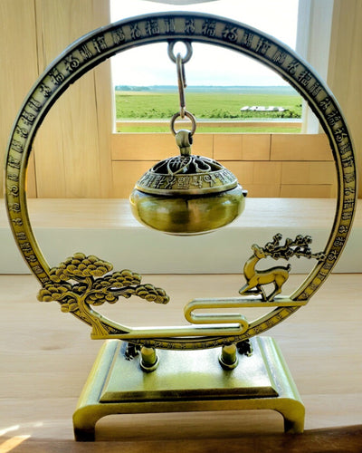 Tyylikäs metallinen suitsuketeline "Suuri Rauha" - mahdollisuus personointiin kaiverruksella