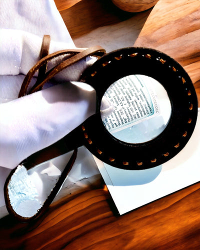 Intialainen suurennuslasi Artefakt, nahkainen, käsintehty - mahdollisuus personointiin kaiverruksella