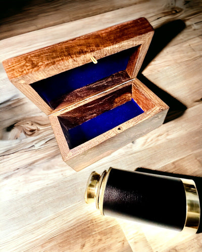 Matkailijan Paratiisin Kiikari – Käsityö - personointi kaiverruksella