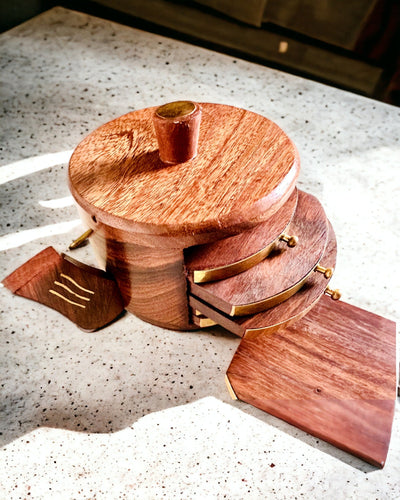 Retro puinen "Herbaciarnik" kaiverrusmahdollisuudella