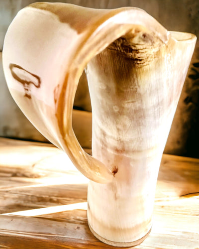 Kaiverrettu 'Majstersztyk' -tuoppi, jossa mahdollisuus personoituun kaiverrukseen - 5 värivaihtoehtoa