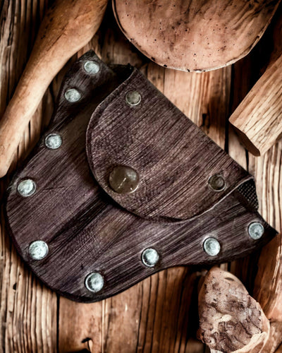 Metsänhaltijan Kätkö - Käsintehty Pieni Nahkainen Pussi