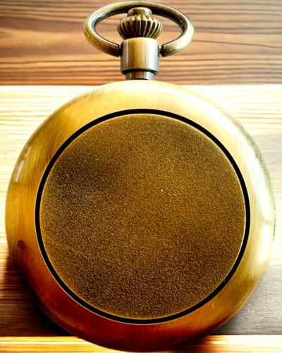 Taskukompassi "Orient Express" Kaiverrusmahdollisuudella