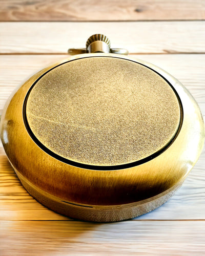 Taskukompassi "Orient Express" Kaiverrusmahdollisuudella