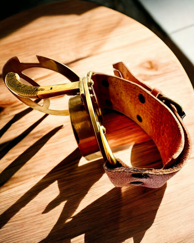 Aurinkokello "Antiikkikompassi", rannekello kompassilla, mahdollisuus personointiin kaiverruksella