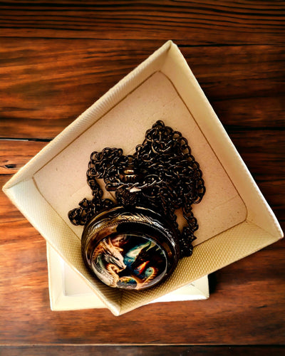 Kvarsi Taskukello "Legendaarinen Universumi" Kaiverrusmahdollisuudella