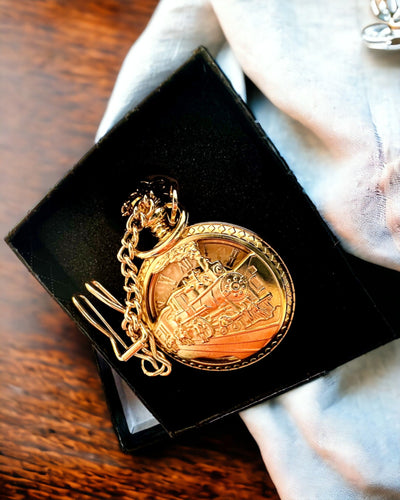 Taskukello "Imperial Train", mahdollisuus personointiin kaiverruksella, kultainen väri