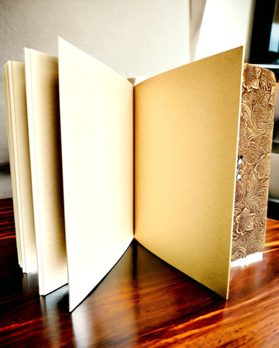 Luksus Retro Muistikirja Nahkakannella - "Vintage Elegance", 480 sivua, mahdollisuus personointiin kaiverruksella