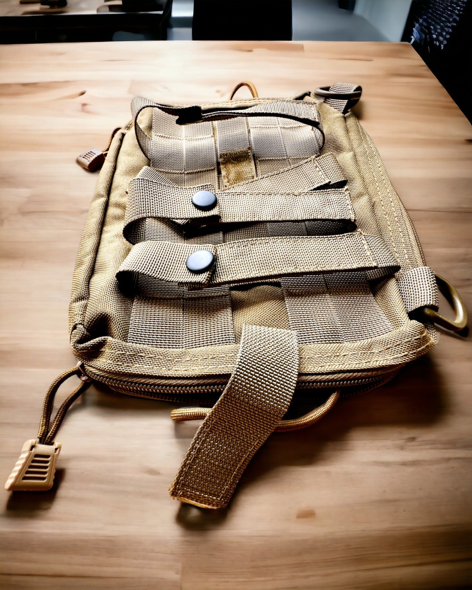 Matkailijan taktinen vyölaukku - MOLLE "Militaris" - 26 cm x 5,5 cm x 19 cm