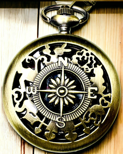 Antiikkinen Pronssi-kultainen Taskukompassi Pitsikuvioinnilla – Täydellinen Tutkimusmatkailijoille ja Retro-ystävälle. Personointi kaiverruksella