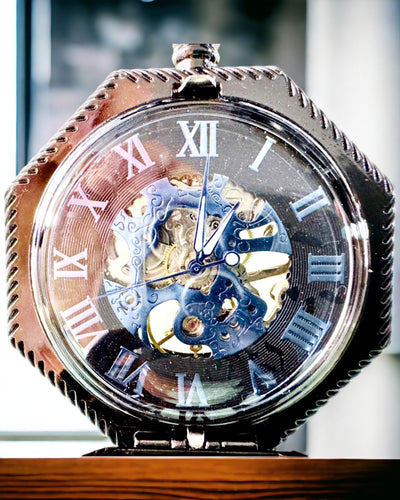 Klassinen Musta Steampunk Kahdeksankulmainen Mekaaninen Taskukello, Kaiverrus