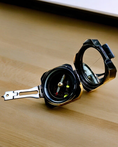 Vankka, premium-laatuinen Kapteenin kompassi "Navigator" - personointimahdollisuudella kaiverruksella