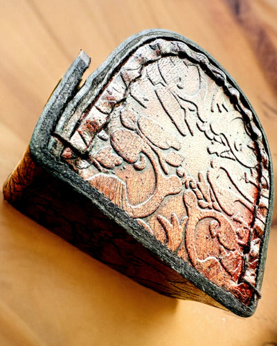 Maharadžan tyylikäs kotelo taskukellolle tai kompassille - mahdollisuus personointiin kaiverruksella