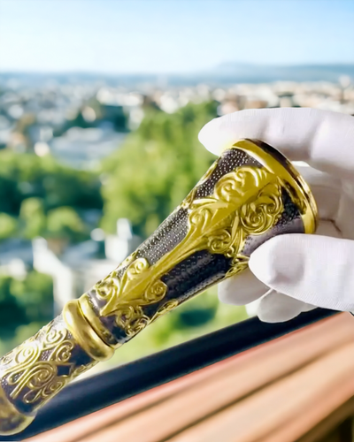 Luksusinen keppi kultaisella kukkamuotoisella kahvalla – Elegantti ja muodikas, 93 cm