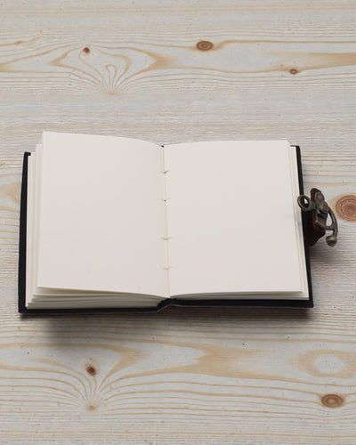 Nahkainen painettu muistikirja – Lopeta tuhoisa loputon selaaminen (17,8 × 12,7 cm)