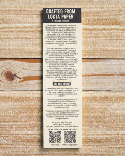 Lokta Perintökirjoitus – suuri muistikirja 21 × 15 cm, 45 arkkia, Sanasi perinteeseen juurtuneina