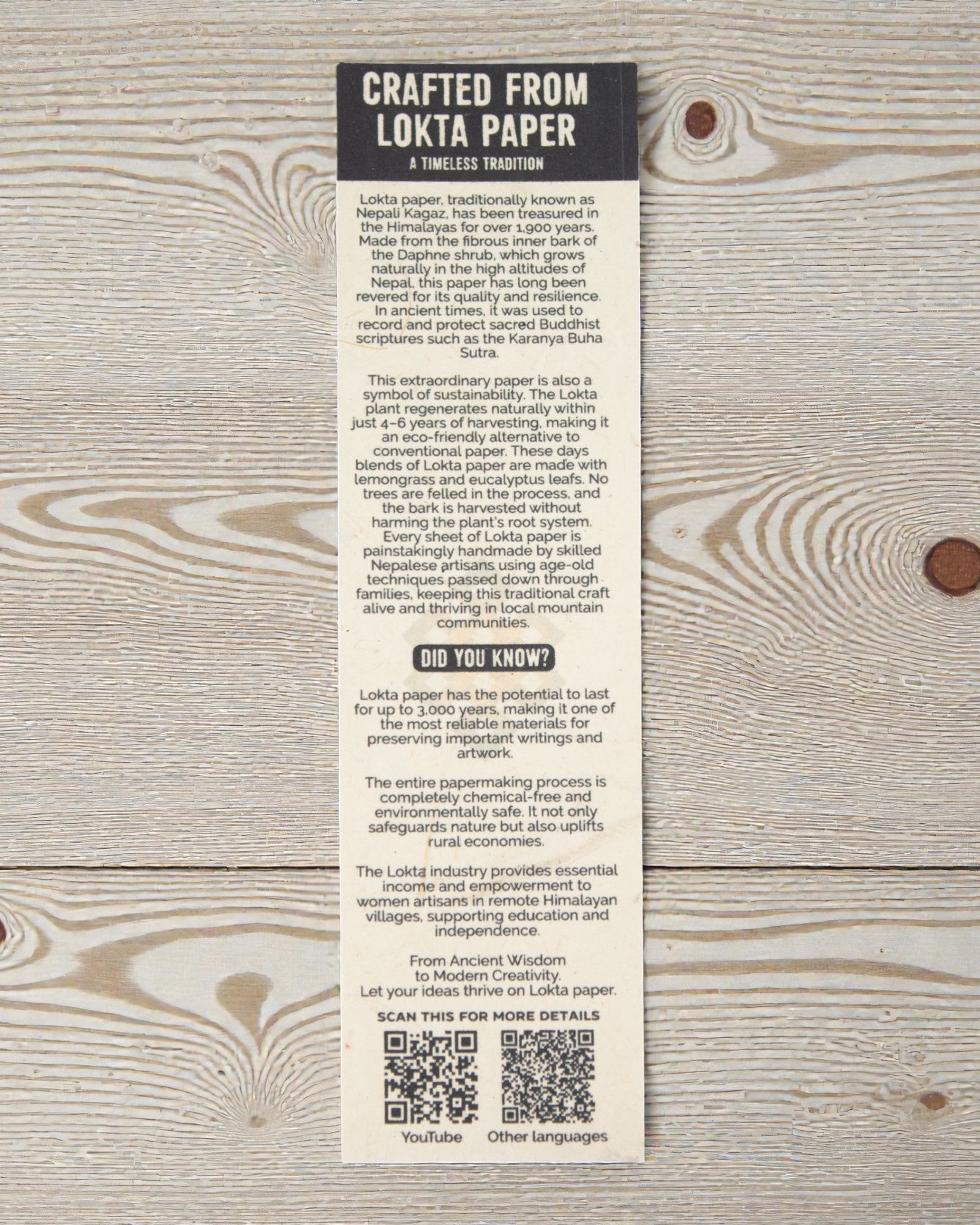 Keskikokoinen kyynärnotiisi Rohkeat kukat – tummansininen (45 lehteä, 15 x 12 cm)