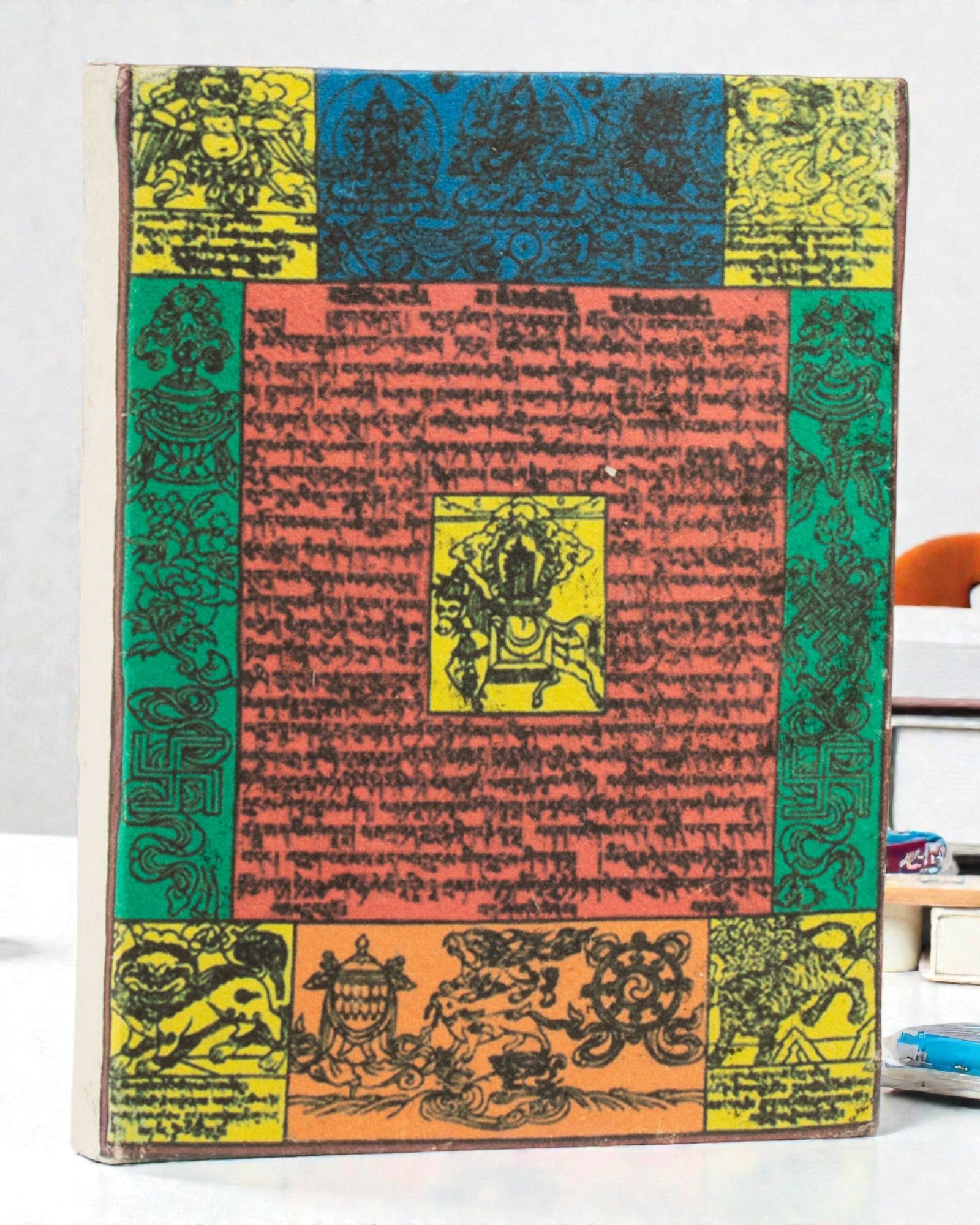 Keskikokoinen kyynärnoja-rukousmuistikirja: rukousinnoituksia – rukousliput (45 lehteä, 15 x 12 cm)