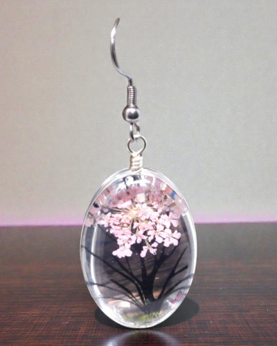 Ruusutarha – Elämänpuu-koru-setti kuivatuilla kukilla