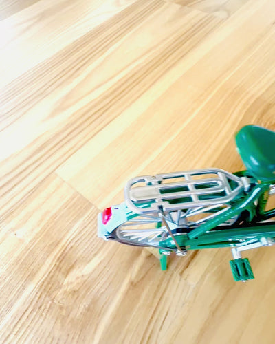 "Retro Classic" -polkupyörämalli - Miniatyyri kaiverruksella, ihanteellinen lahjaksi