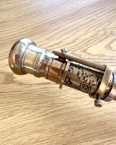 Navigator-keppi 2.0 kompassilla ja piilotetulla kaukoputkella, mahdollisuus personointiin kaiverruksella lahjaksi