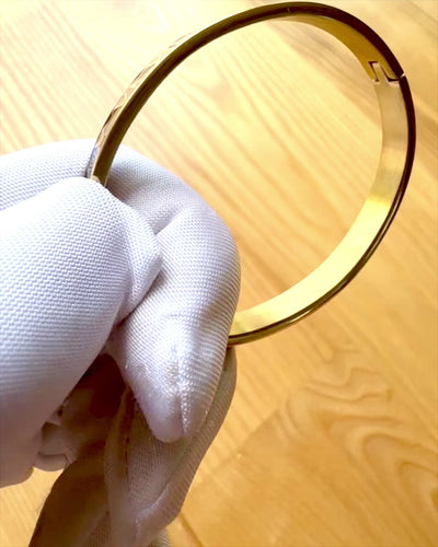 Rannekoru "Czas Elegancji" - kultainen väri Ruostumaton Teräs roomalaisilla numeroilla, mahdollisuus personointiin kaiverruksella