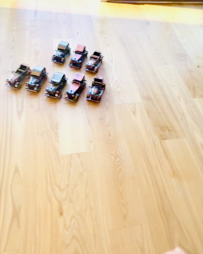 Retro klassinen auto, auto, rautaa - Kokoelma "Vintage Drive", automalli, personointi kaiverruksella lahjaksi