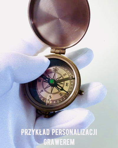 Intialainen Odysseus-kompassi – Retro-tutkijan helmi - kaiverrusmahdollisuus