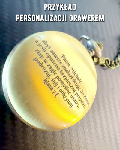 Antiikkinen Pronssi-kultainen Taskukompassi Pitsikuvioinnilla – Täydellinen Tutkimusmatkailijoille ja Retro-ystävälle. Personointi kaiverruksella