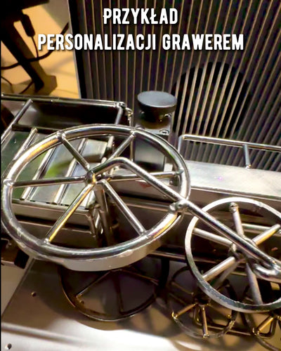 Rautainen veturi "Retro Express" – koriste, malli, käsintehty, kaiverrusmahdollisuus lahjaksi