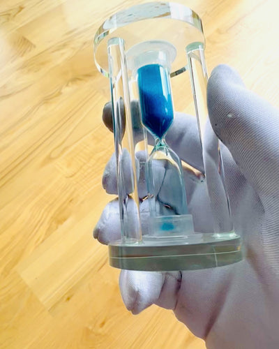 Klepsydra "Blue Elegance", 10 cm korkea, mittaa 10 minuuttia aikaa