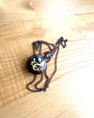 Taskukello "Smoczy Okrąg 2" – tyylikäs lisävaruste ripauksella taikuutta - personointi kaiverruksella lahjaksi