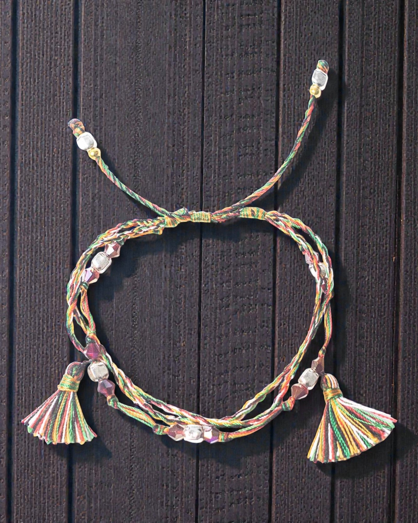 Temppelirannekoru, nyörinen Panca Dharma – Usko voima