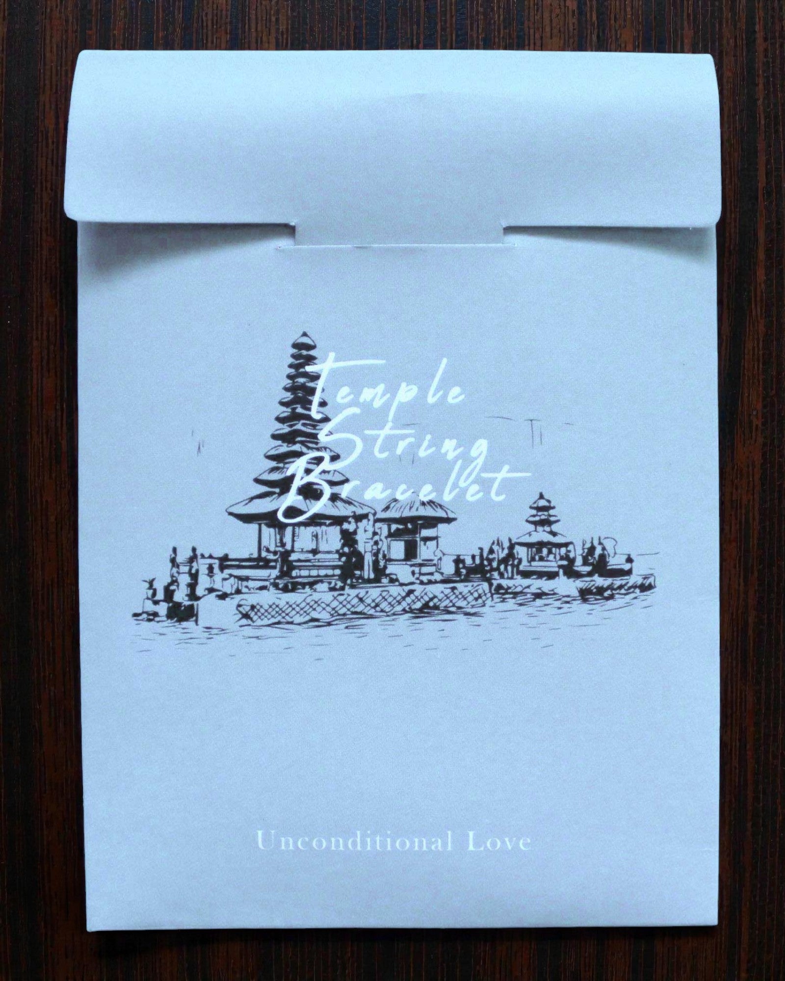 Temppelirannekoru, nyörinen Panca Cinta – Ehdoton rakkaus