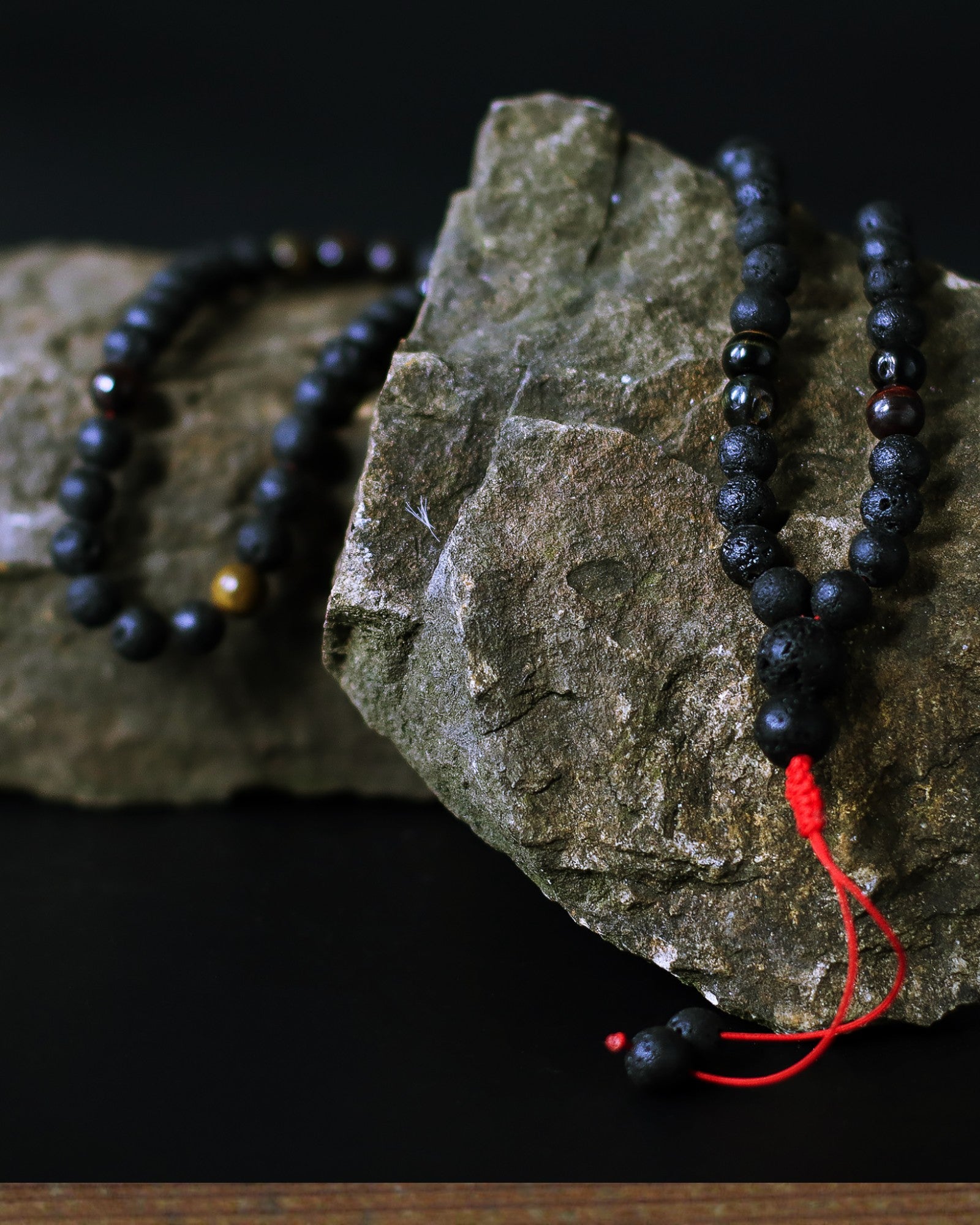 Kaulakoru Tulivuoren olemus – henkilökohtainen muutos