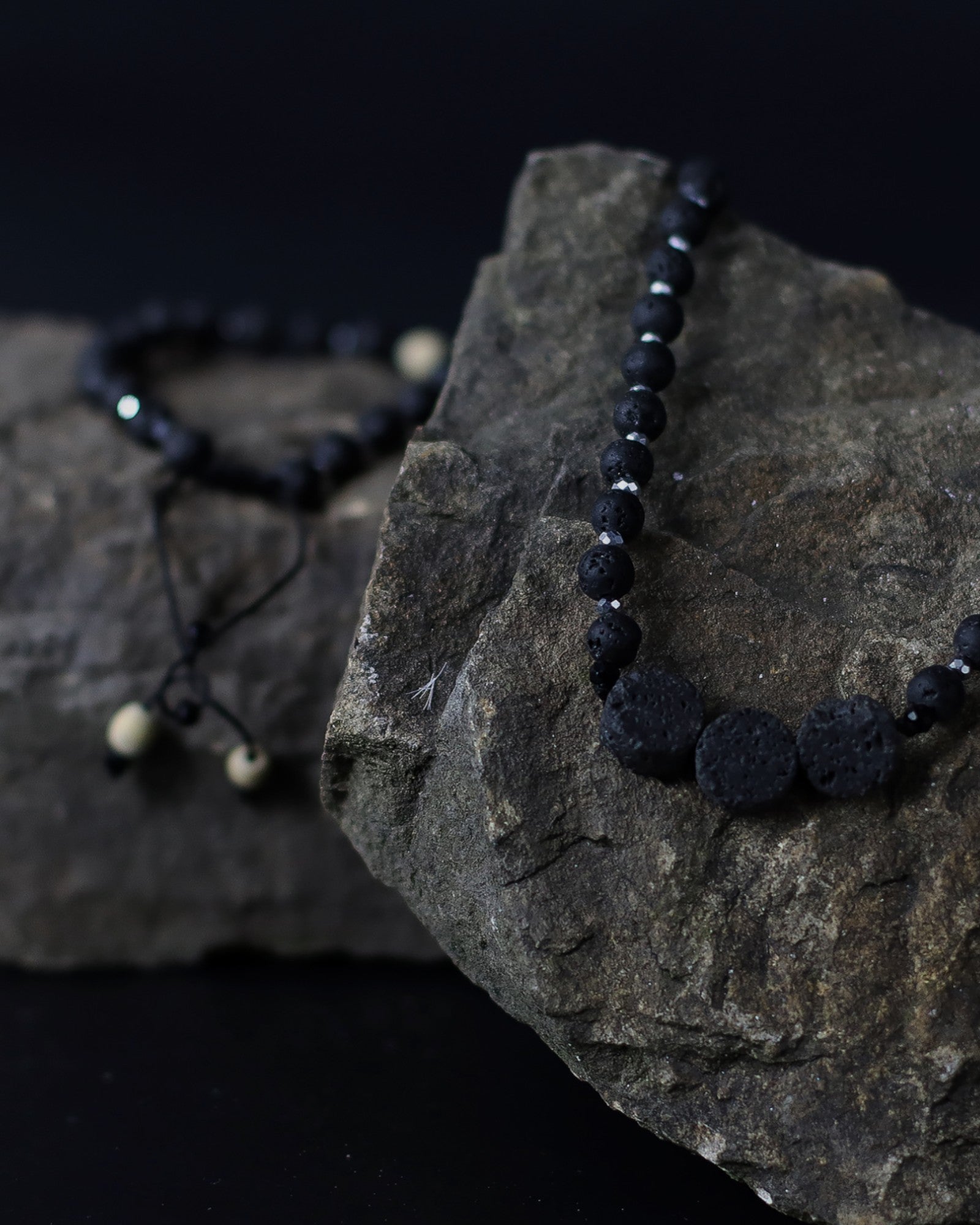 Esencja Wulkanu -kaulakoru – Yhteys luontoon