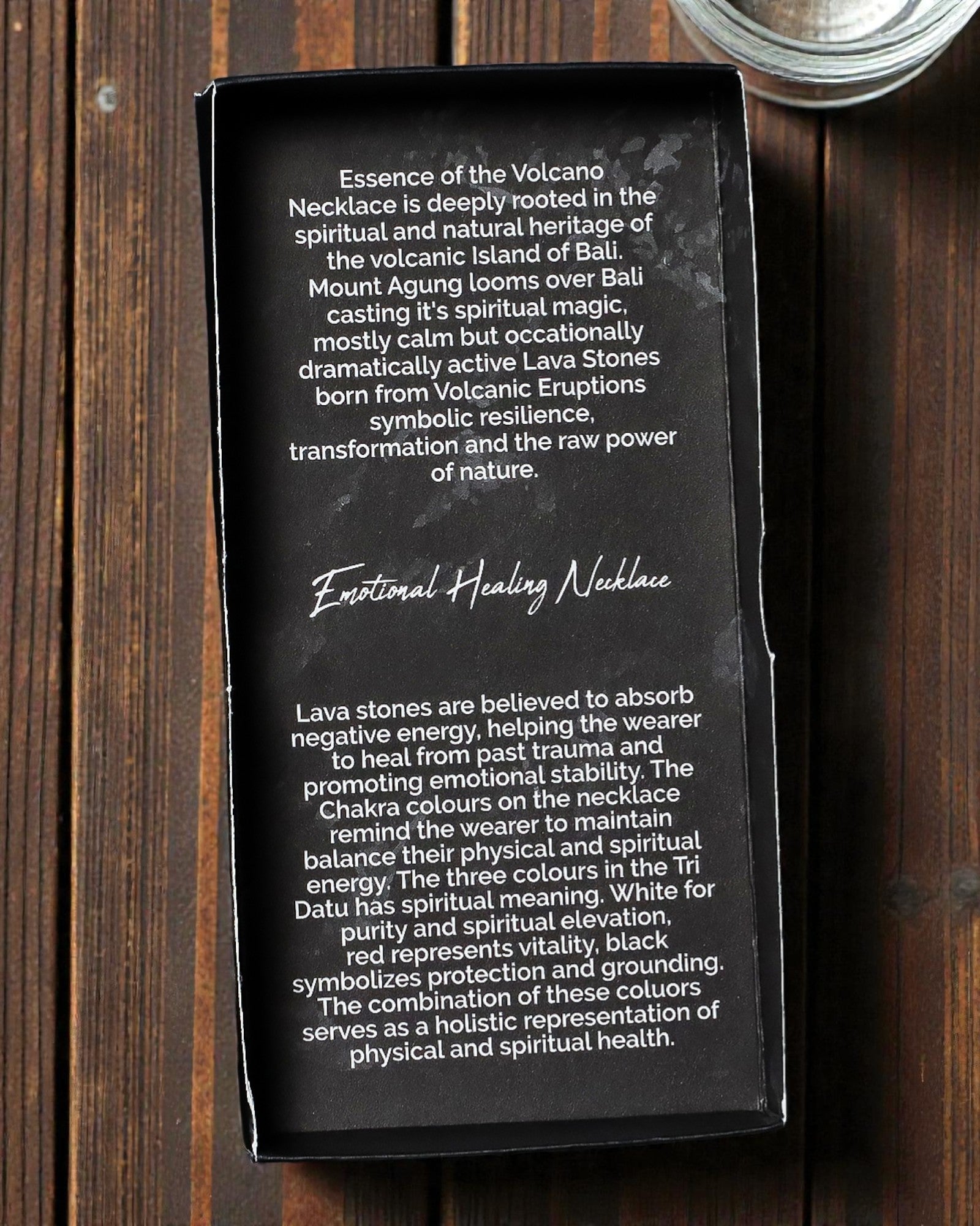 Kaulakoru Tulivuoren olemus – emotionaalinen paraneminen