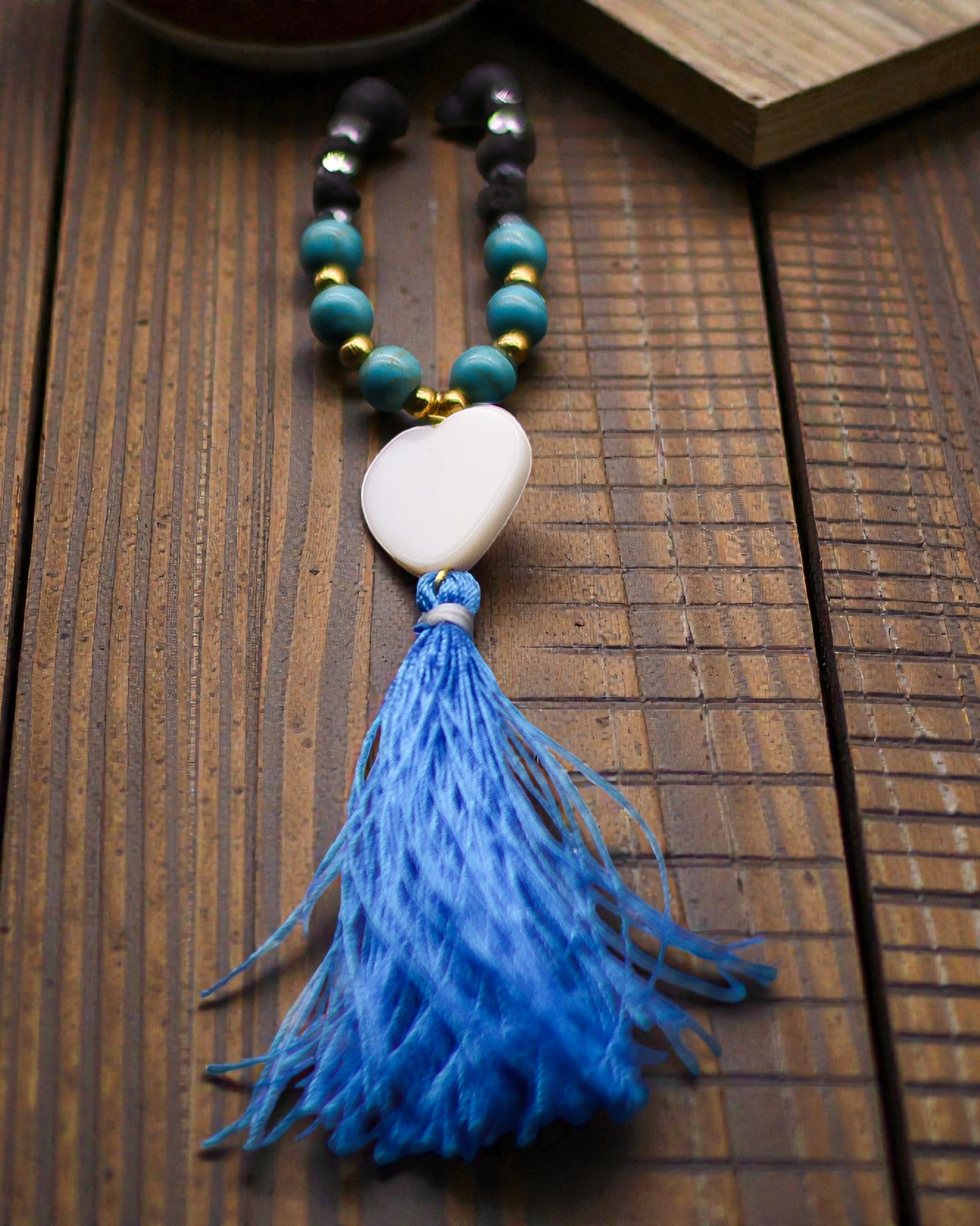 Tulivuoren olemuksen kaulakoru - Rauhoittava vaikutus