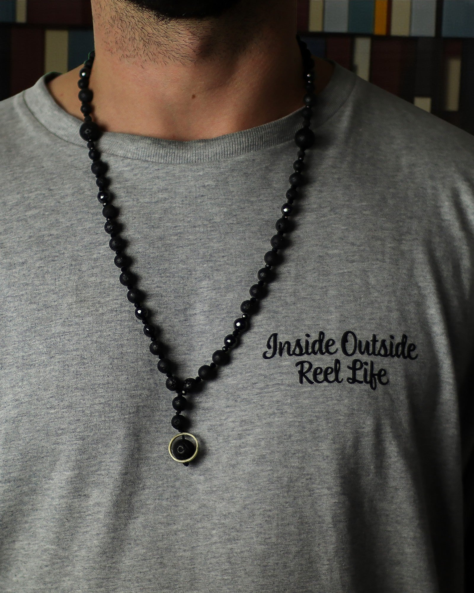 Kaulakoru Tulivuoren olemus – Uudestisyntyminen ja uudistuminen